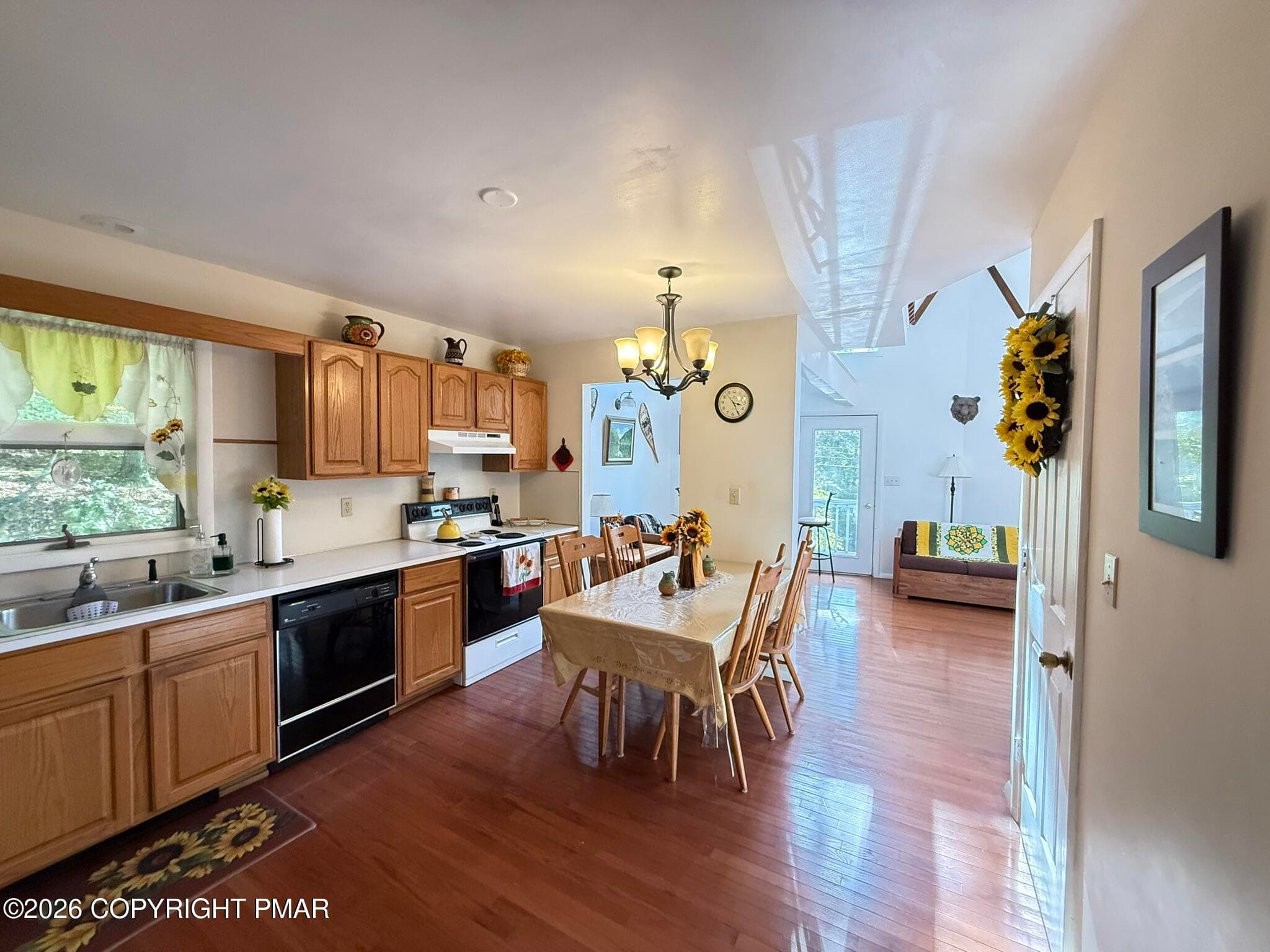 IMG_7743 - 300 Brentwood Drive, Bushkill, PA 18324, Bushkill