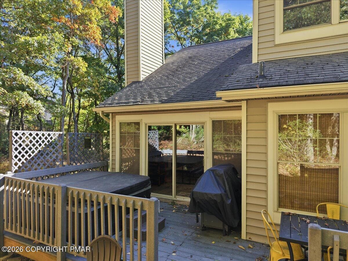 68-077_dji_fly_20261006_101114_0356_1791 - 179 Hawthorne Court, Tannersville, PA 18372, Tannersville