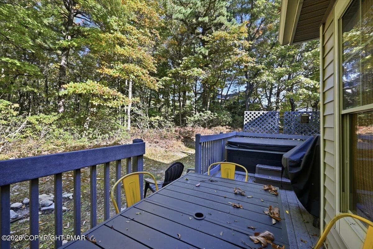 74-060_DSC_9022 - 179 Hawthorne Court, Tannersville, PA 18372, Tannersville