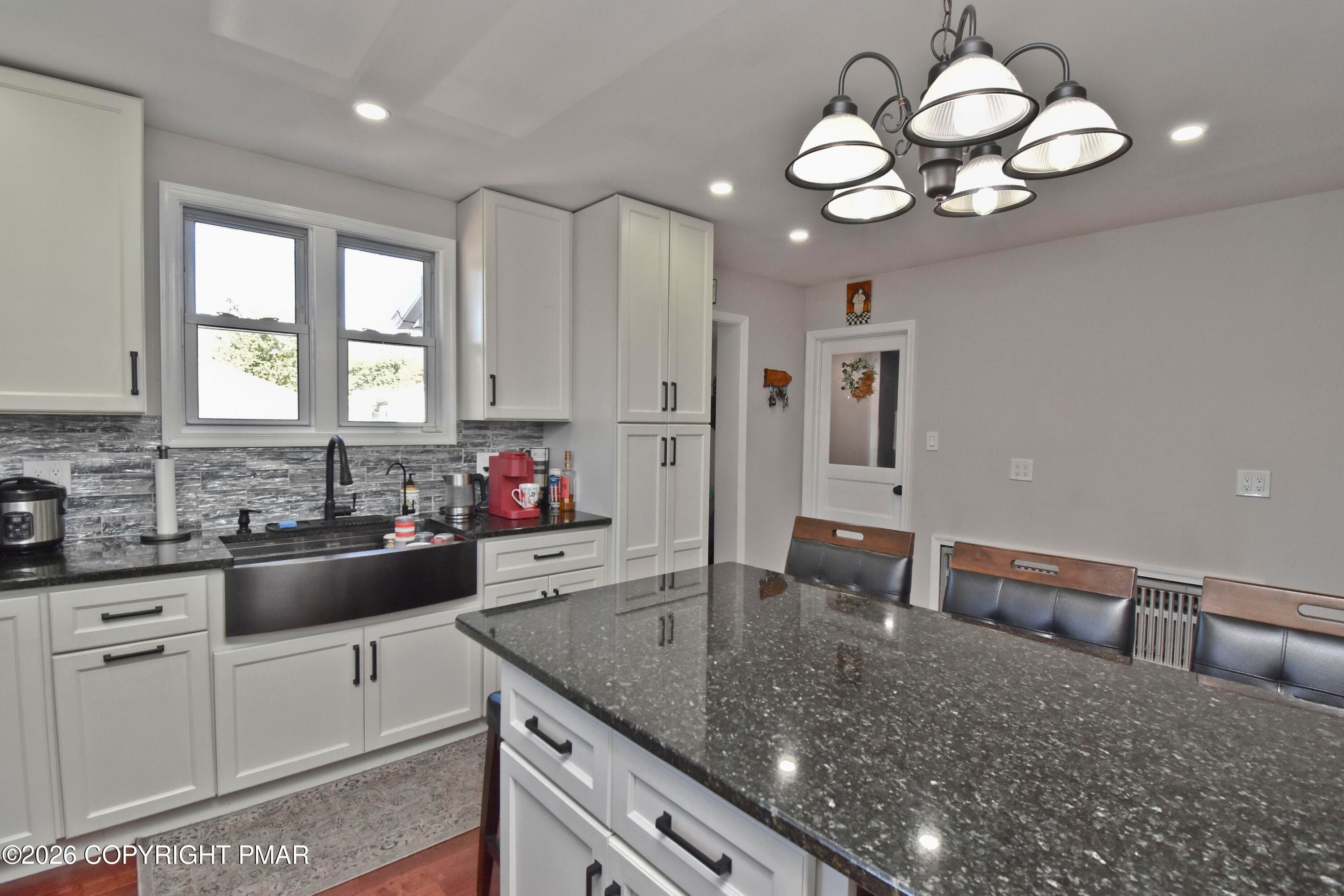3 Kitchen (8) - 64 Dante Street, Roseto, PA 18013, Roseto