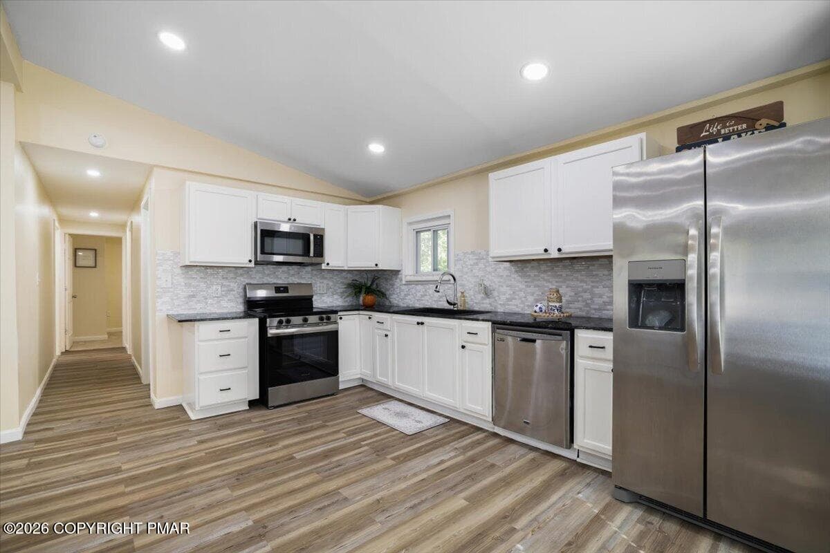 08-Kitchen - 86 Windsor Road, Hawley, PA 18428, Hawley