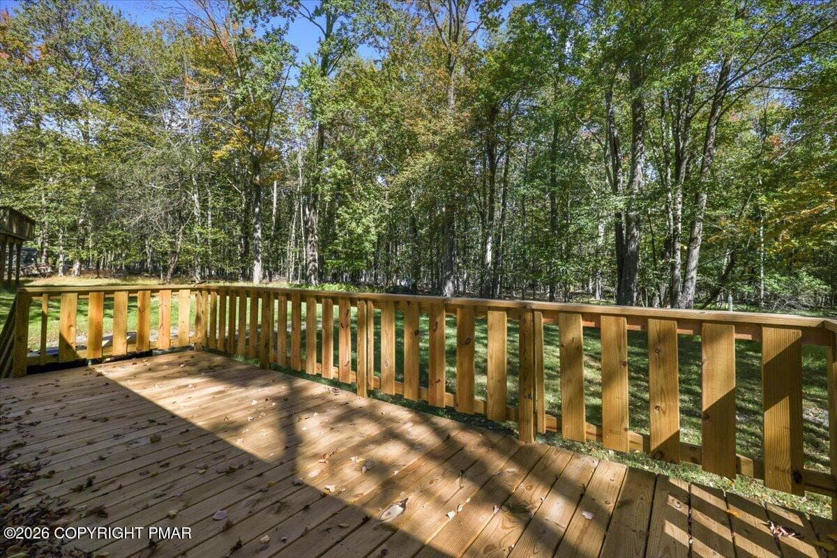 22-Deck - 86 Windsor Road, Hawley, PA 18428, Hawley