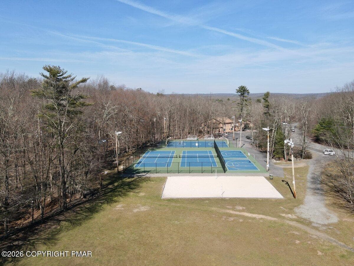 Penn Estates Volleyball- Tennis Court - 1126 Woodland Drive, East Stroudsburg, PA 18301, East Stroudsburg