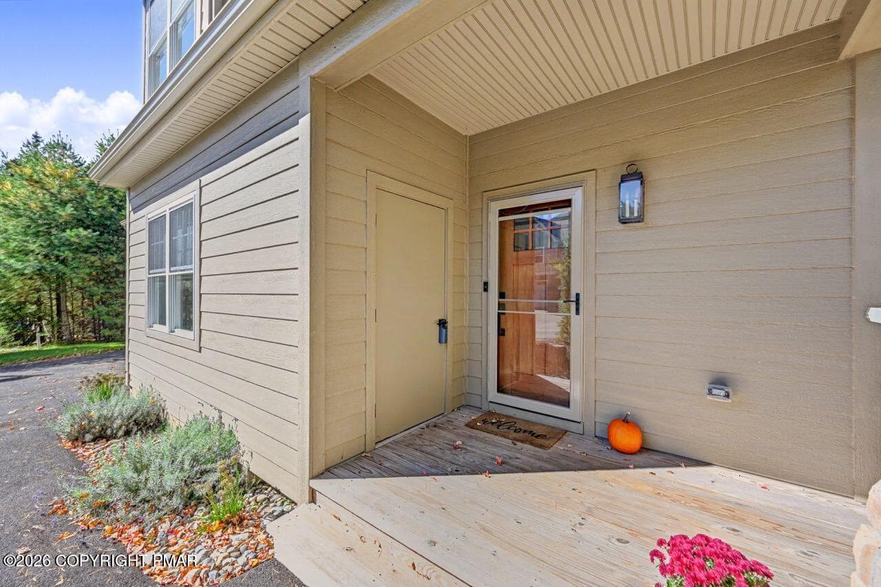 Entry - 1525 Assembly Lodge Lane, Pocono Pines, PA 18350, Pocono Pines