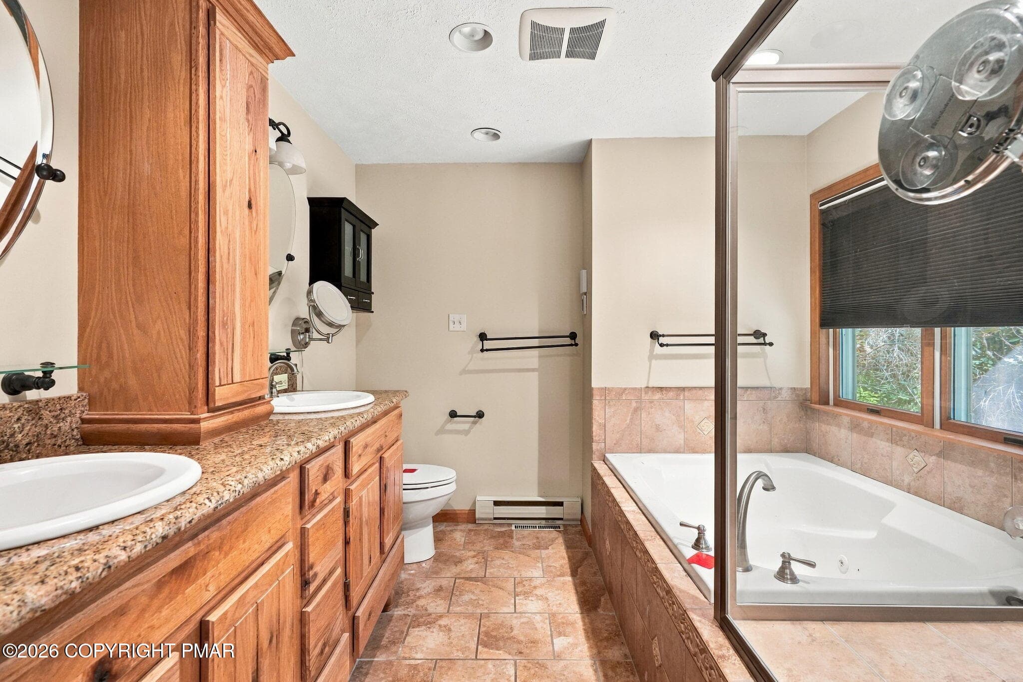 21-web-or-mls-372 Brookside Dr (10 of 56 - 372 Brookside Drive, Pocono Pines, PA 18350, Pocono Pines