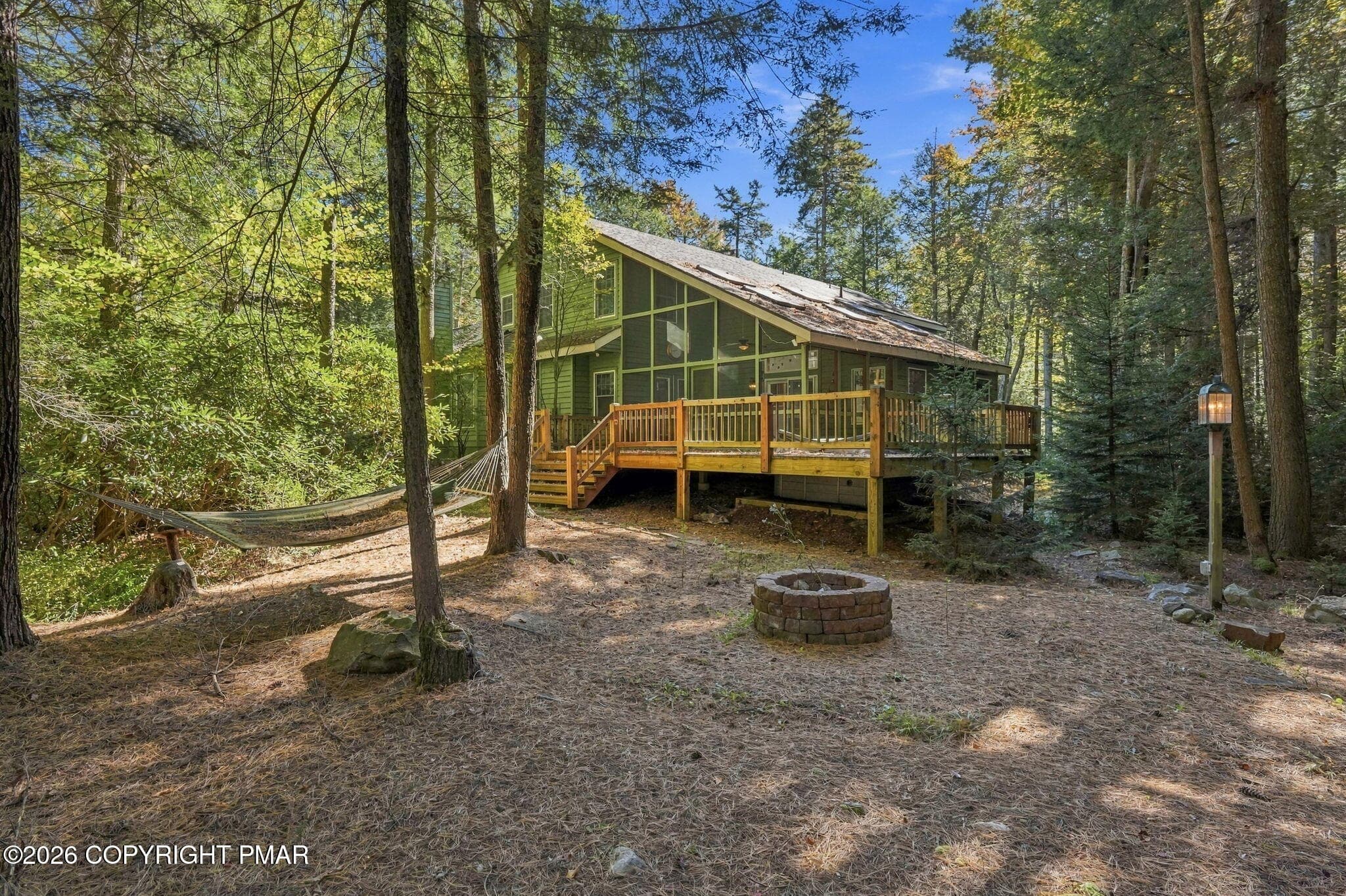 56-web-or-mls-372 Brookside Dr (37 of 56 - 372 Brookside Drive, Pocono Pines, PA 18350, Pocono Pines
