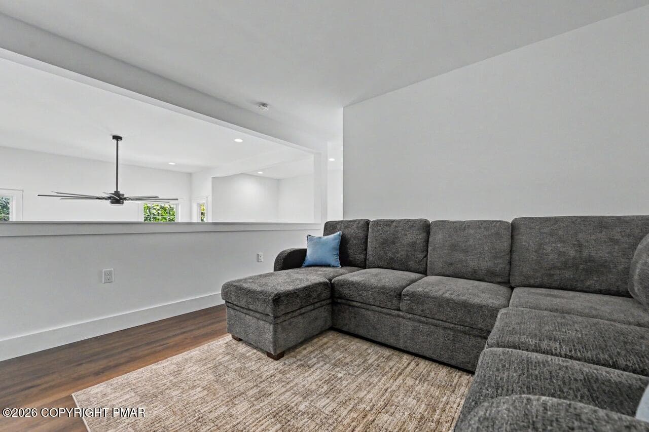 Loft - 1525 Assembly Lodge Lane, Pocono Pines, PA 18350, Pocono Pines