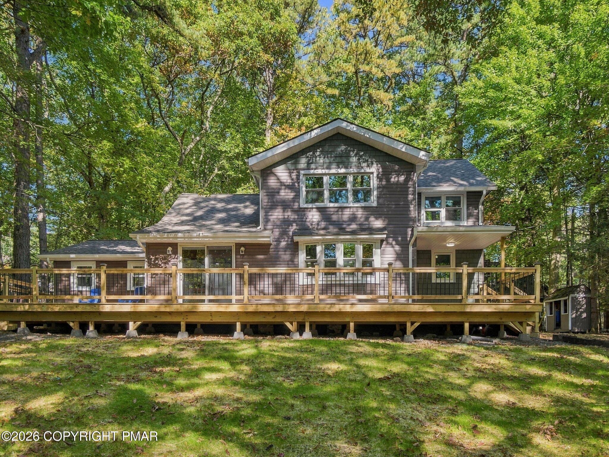 316 Goldfinch Place, Mount Pocono, PA 18344