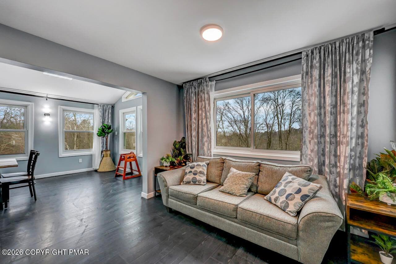 110 Riverfront Ter 26 Large - 110 Riverfront Terrace, Pocono Lake, PA 18347