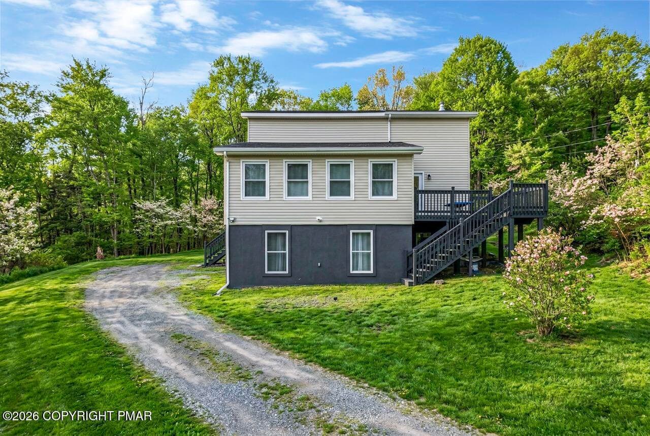 110 Riverfront Ter 84 Large - 110 Riverfront Terrace, Pocono Lake, PA 18347