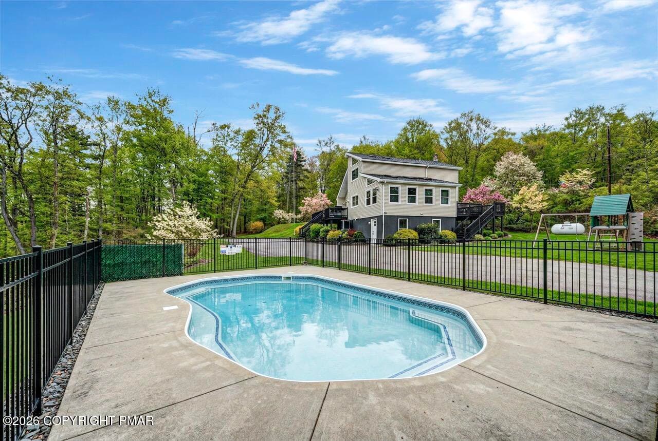 110 Riverfront Ter 87 Large - 110 Riverfront Terrace, Pocono Lake, PA 18347