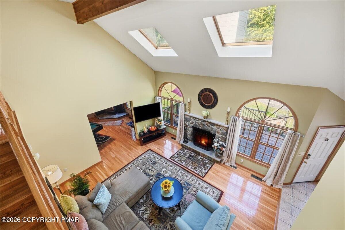 Living Room/Vaulted Ceiling - 104 Arbor Way, Stroudsburg, PA 18360