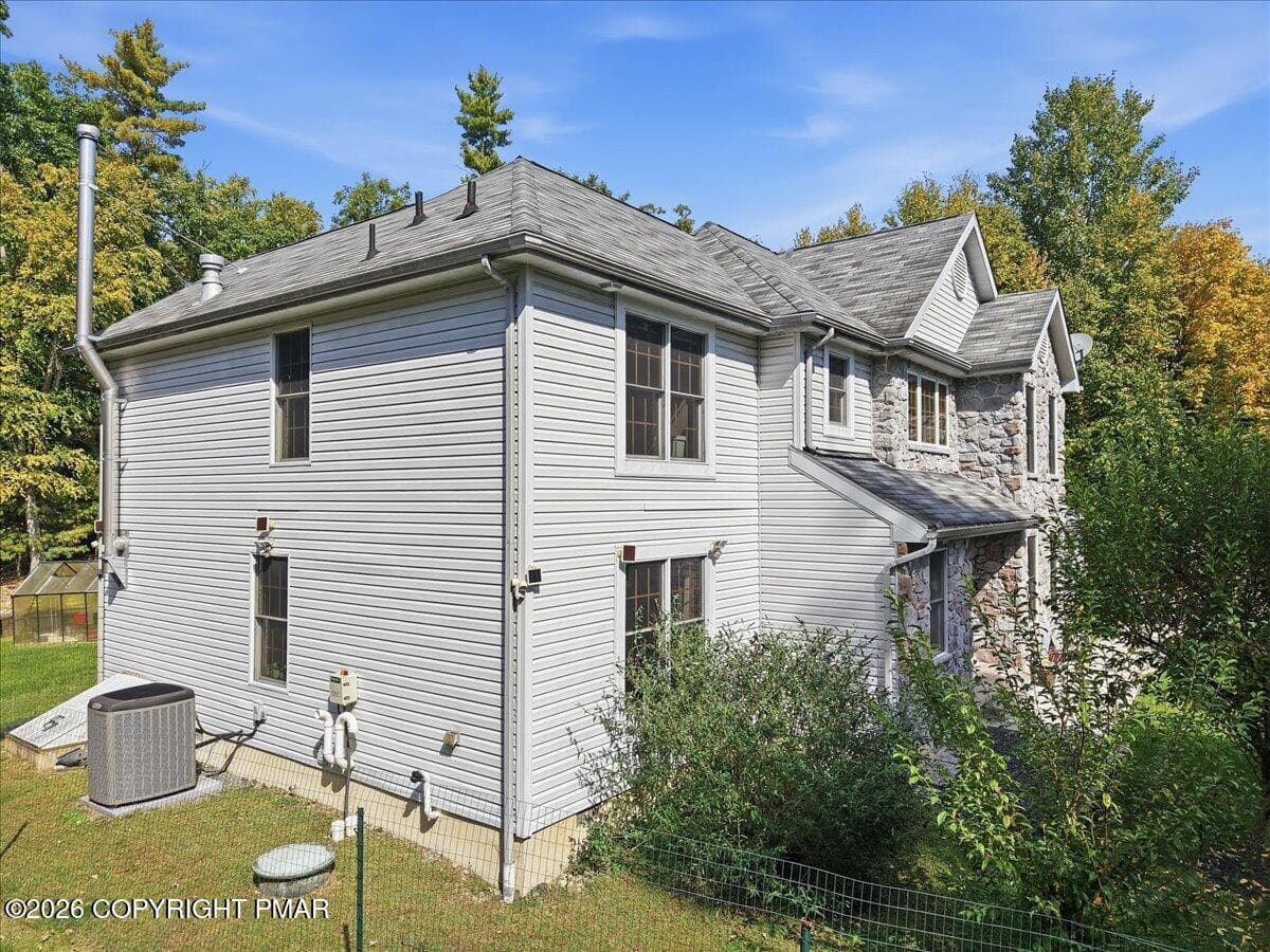 Side Exterior - 104 Arbor Way, Stroudsburg, PA 18360