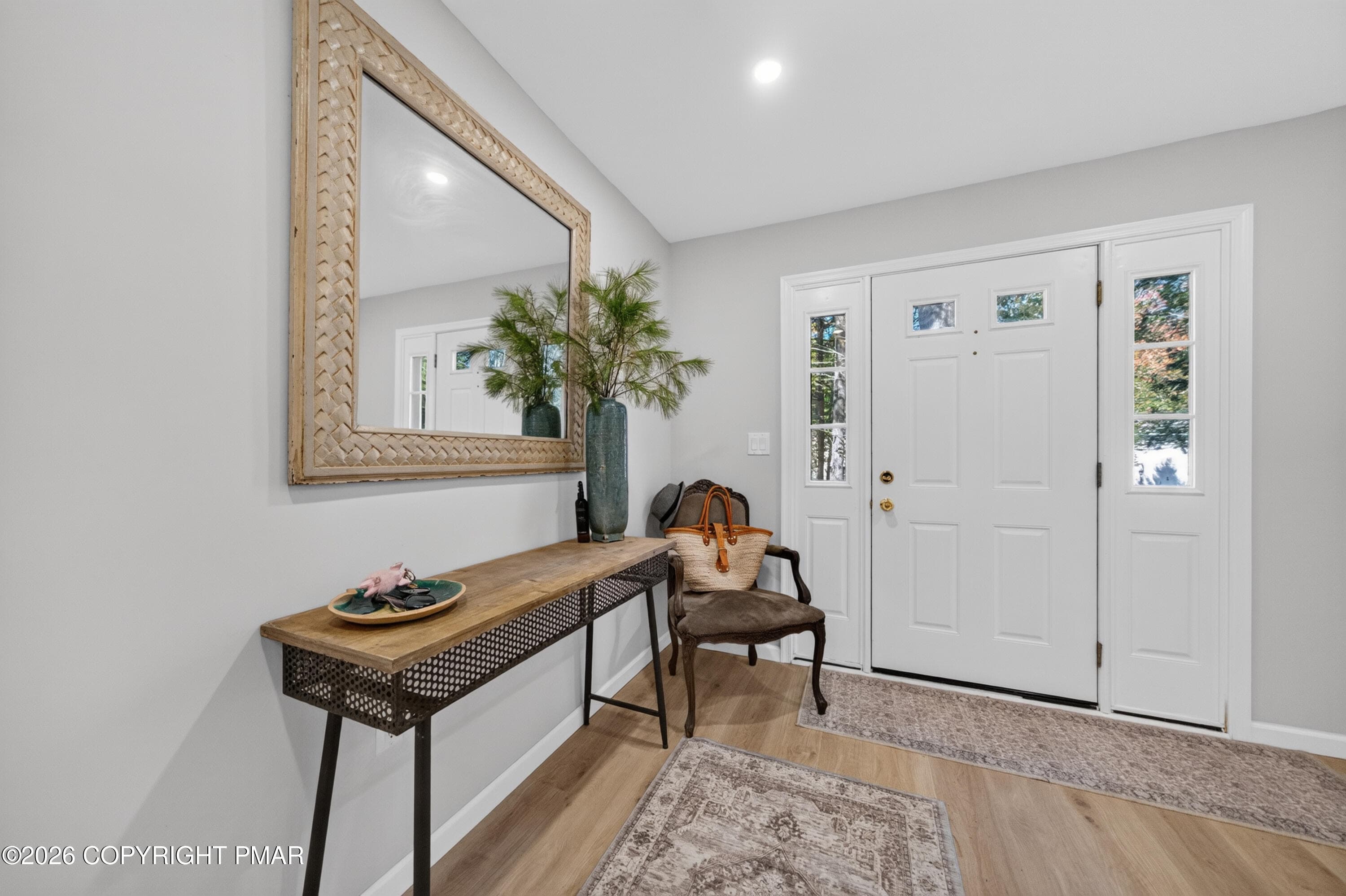 Foyer - 321 Lake Road, Tobyhanna, PA 18466, Tobyhanna
