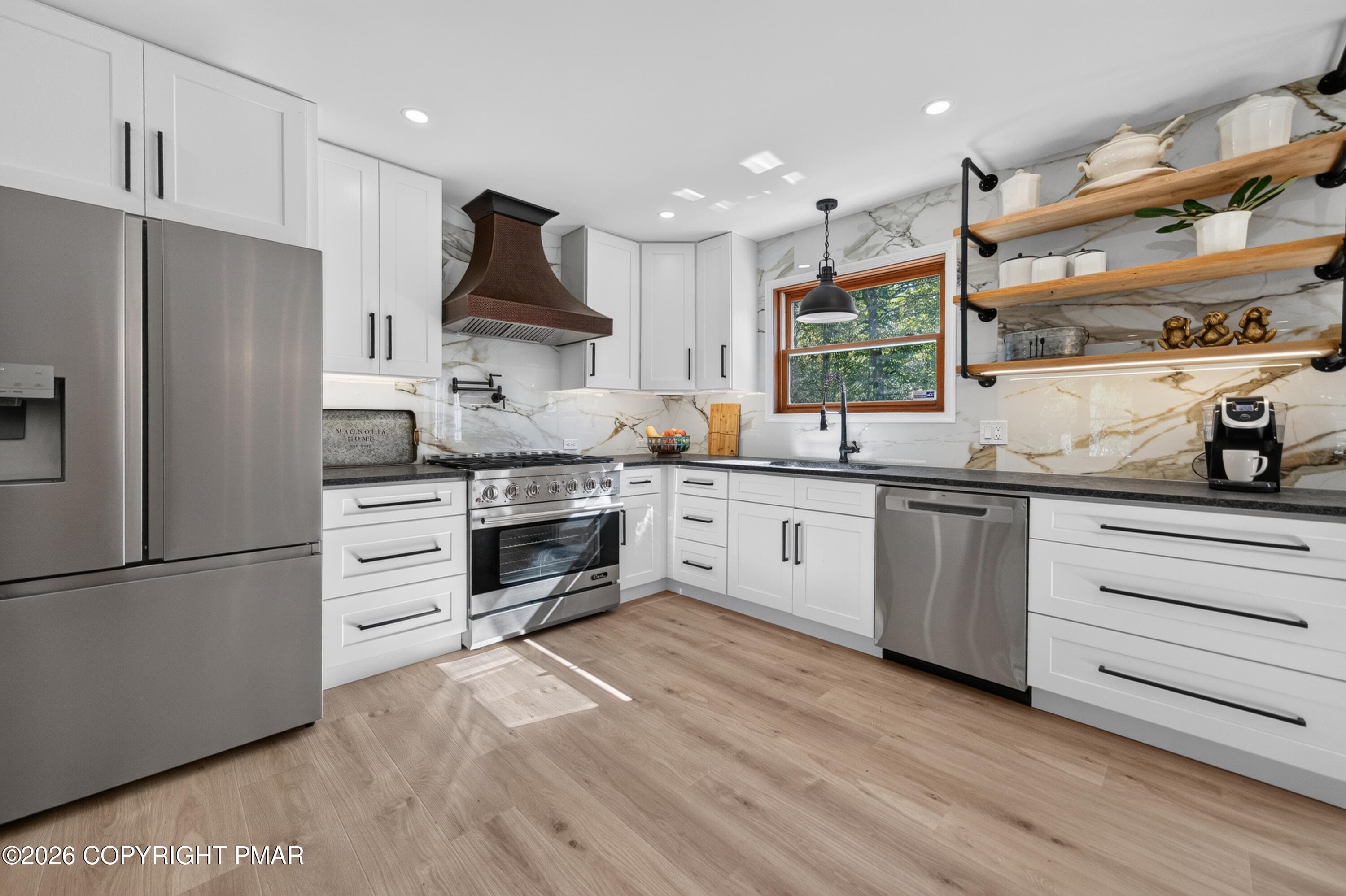 Kitchen - 321 Lake Road, Tobyhanna, PA 18466, Tobyhanna