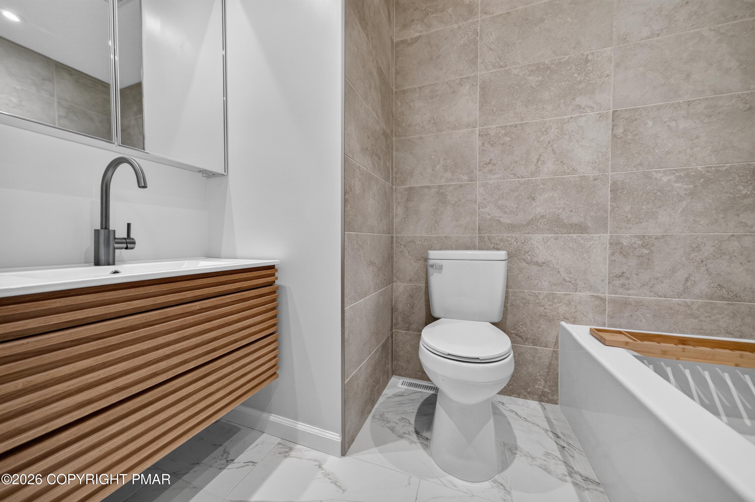 Main Bathroom - 321 Lake Road, Tobyhanna, PA 18466, Tobyhanna