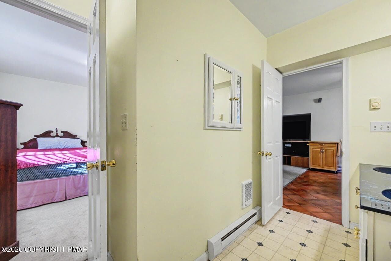 Full Bath w/ Primary Bedroom Access - 2367 Route 209, Sciota, PA 18354, Sciota