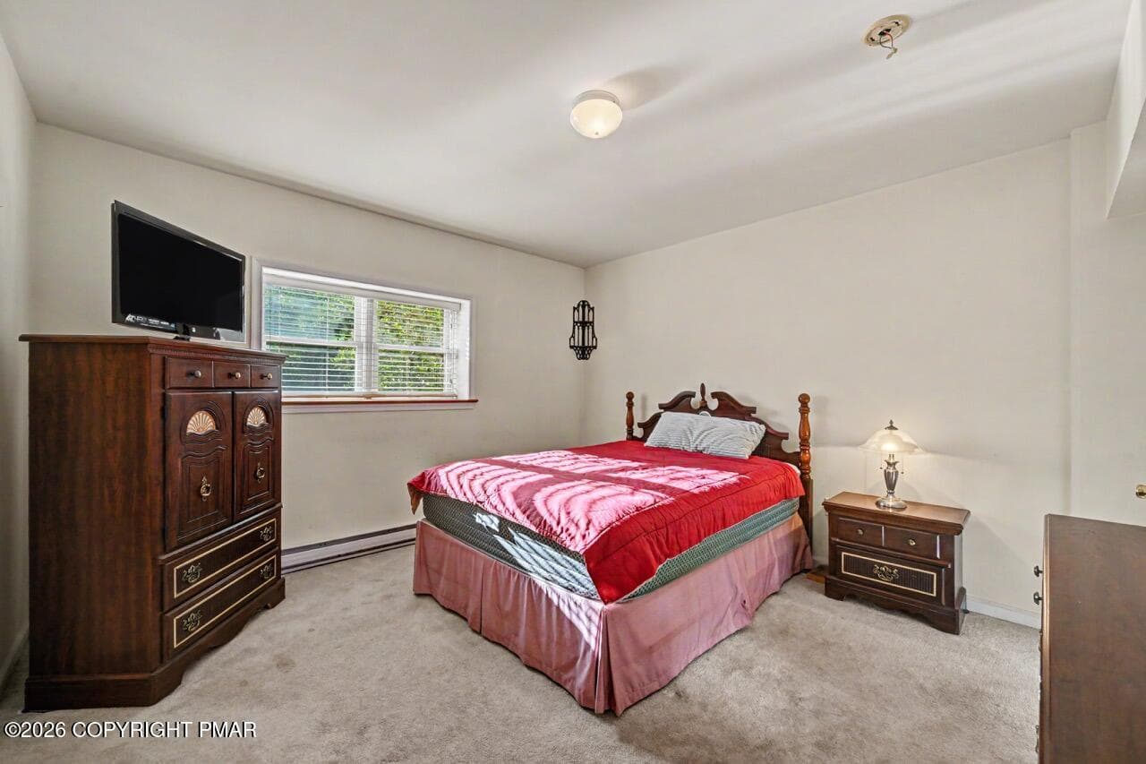1st Floor Primary Bedroom - 2367 Route 209, Sciota, PA 18354, Sciota