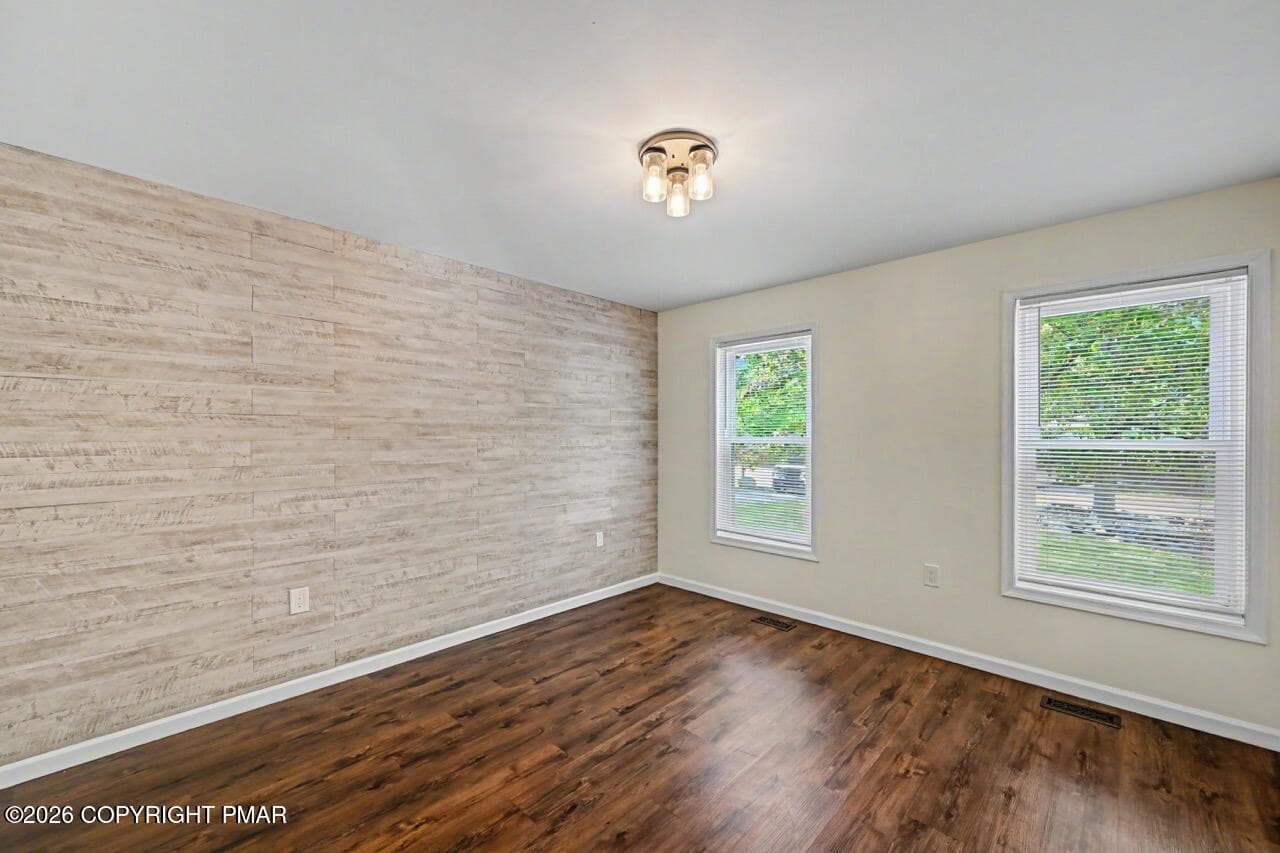 184 Escoll Dr 08 Large - 184 Escoll Drive, East Stroudsburg, PA 18301, East Stroudsburg
