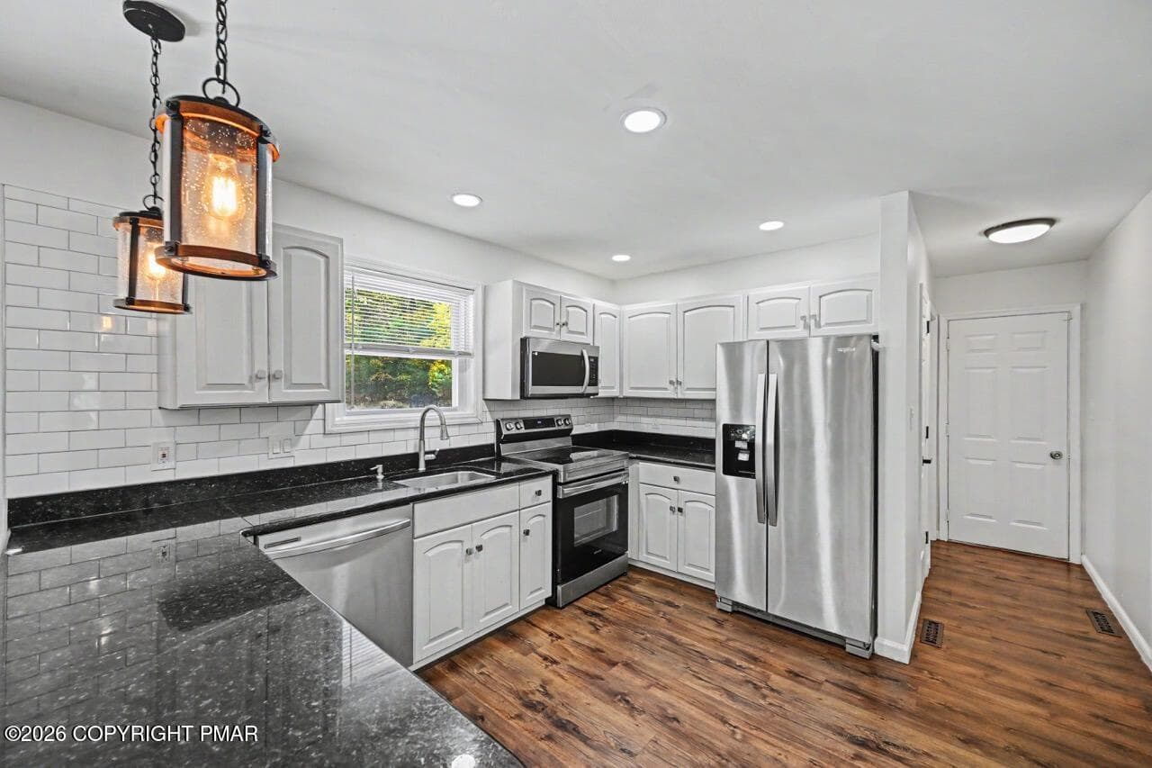 184 Escoll Dr 11 Large - 184 Escoll Drive, East Stroudsburg, PA 18301, East Stroudsburg