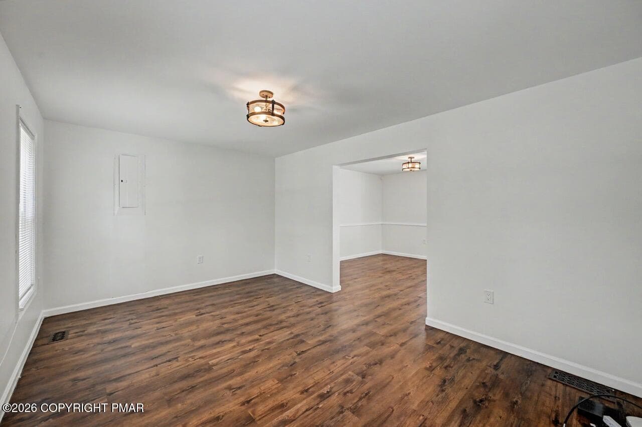 184 Escoll Dr 30 Large - 184 Escoll Drive, East Stroudsburg, PA 18301, East Stroudsburg