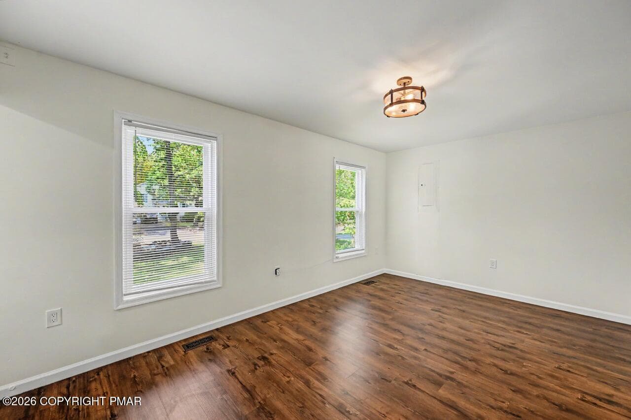 184 Escoll Dr 31 Large - 184 Escoll Drive, East Stroudsburg, PA 18301, East Stroudsburg