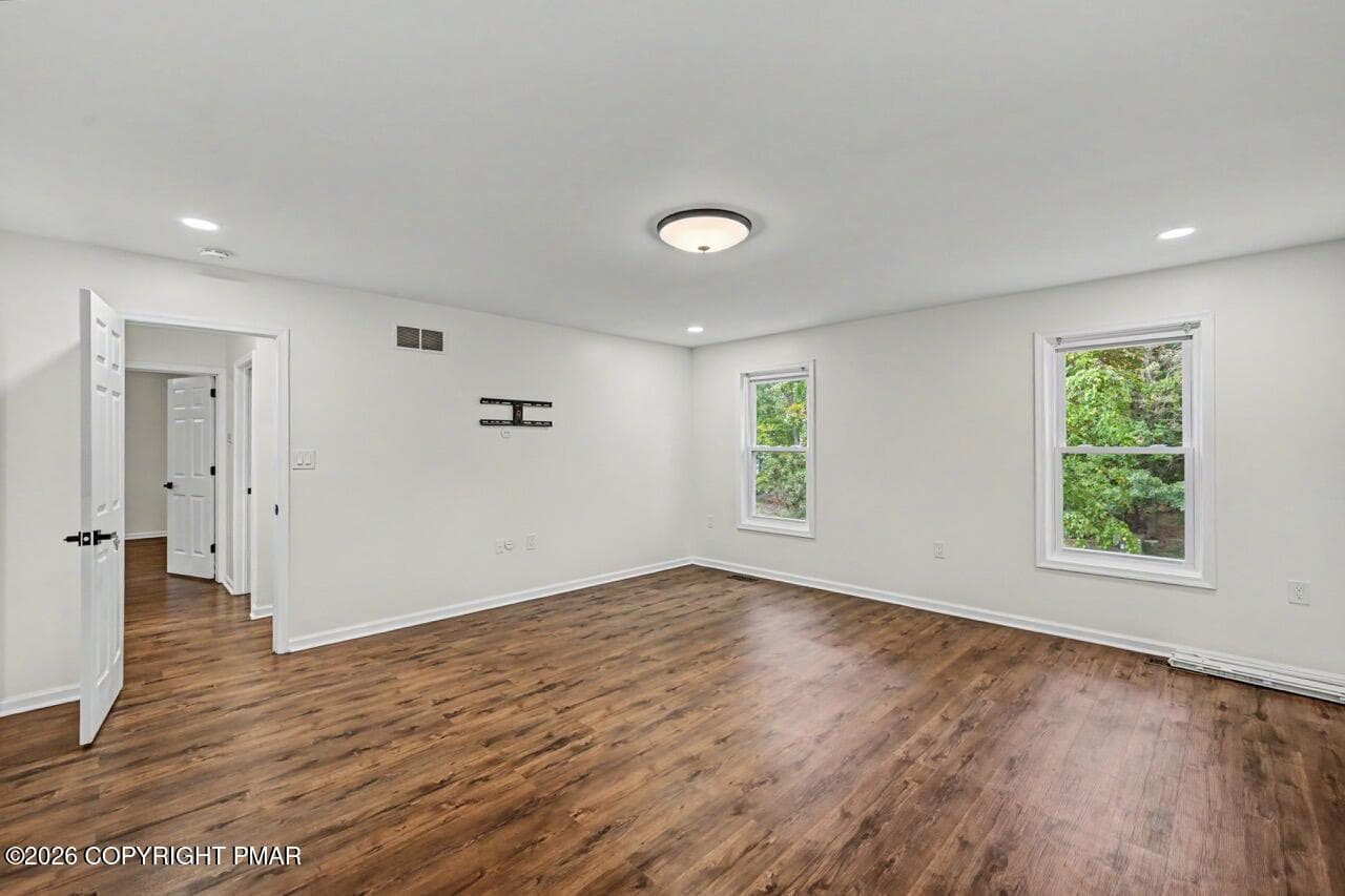 184 Escoll Dr 39 Large - 184 Escoll Drive, East Stroudsburg, PA 18301, East Stroudsburg