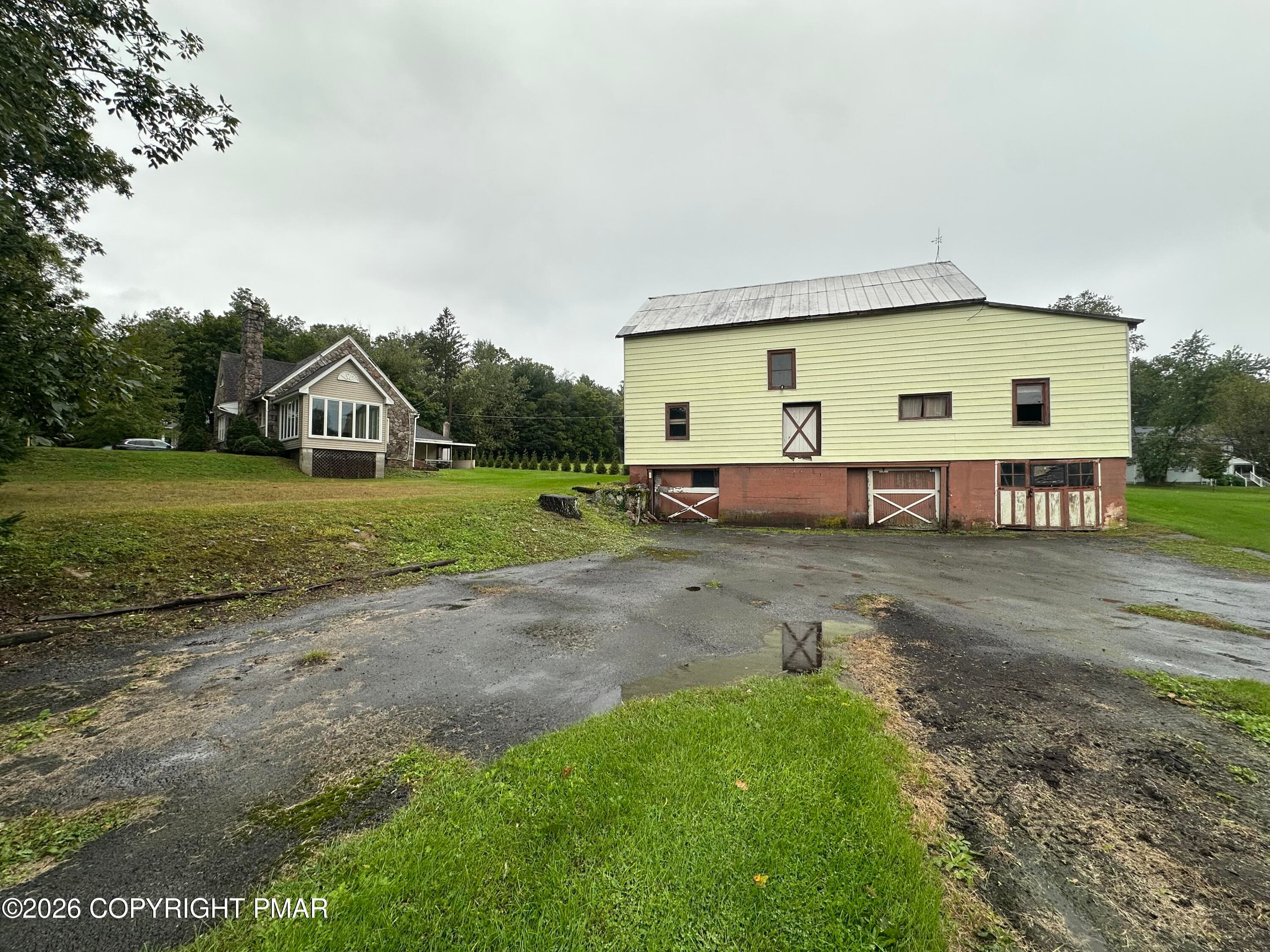 Barn - 701 State Road, Barnesville, PA 18214, Barnesville
