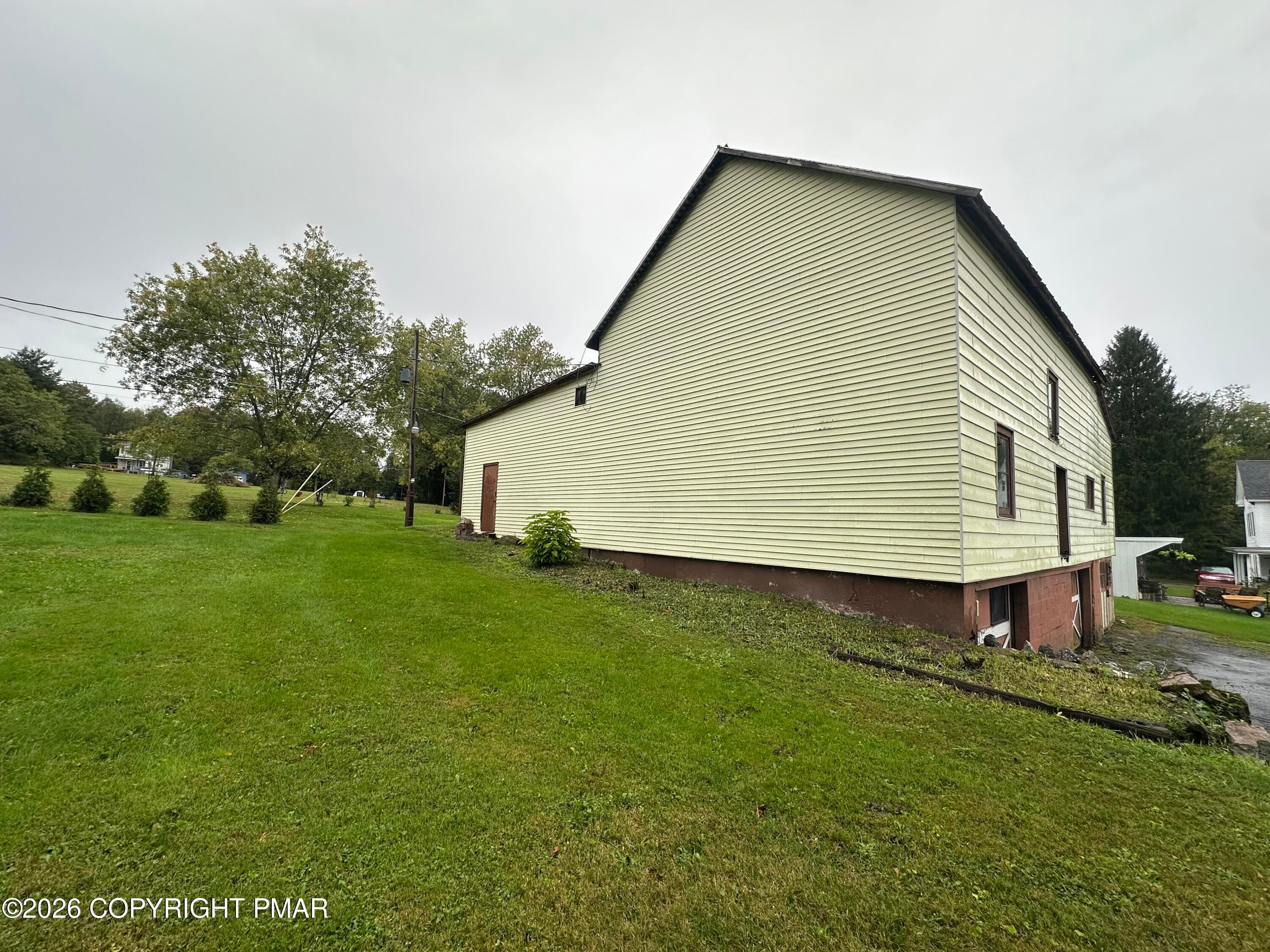 Barn - 701 State Road, Barnesville, PA 18214, Barnesville