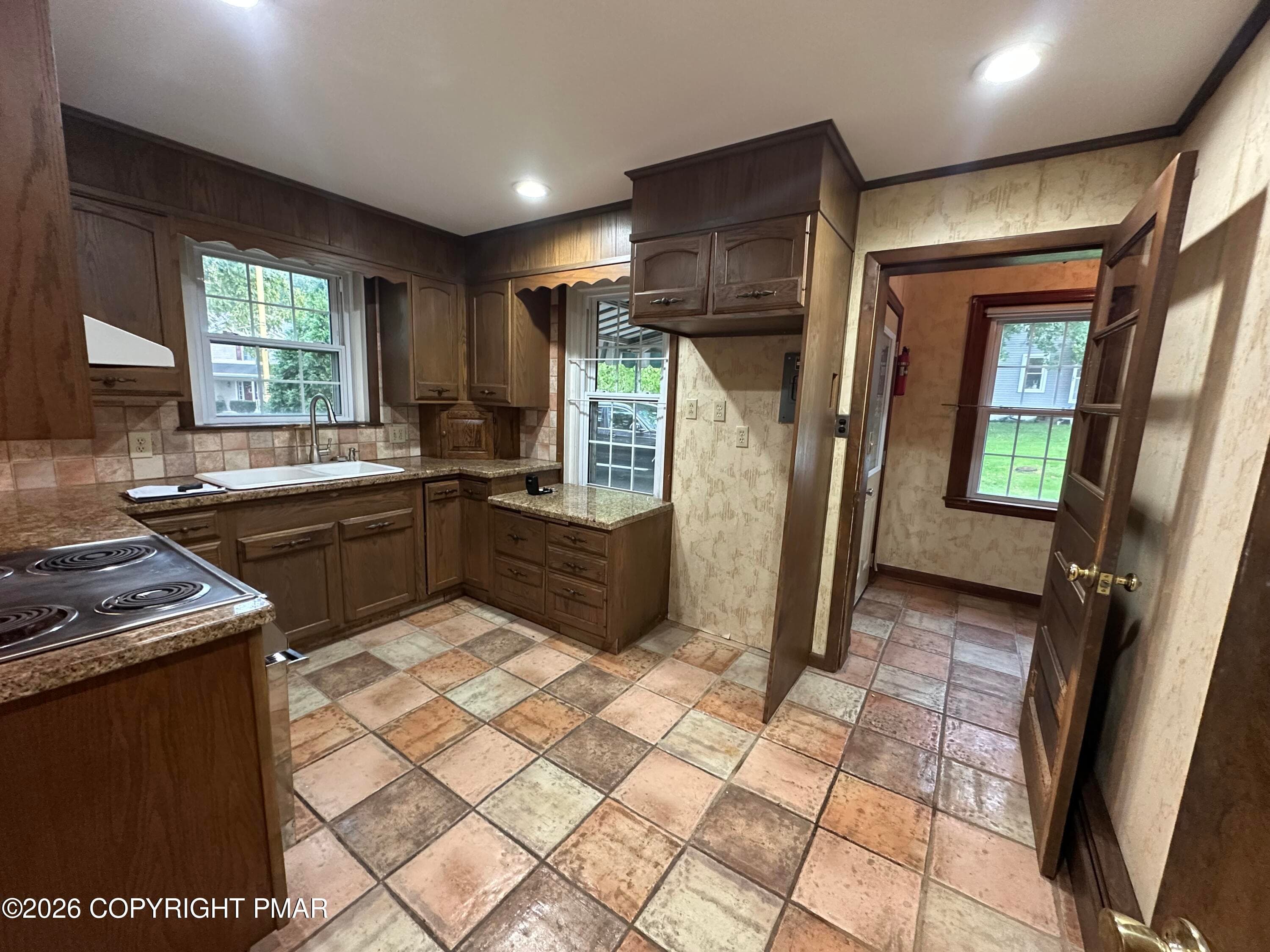 Kitchen - 701 State Road, Barnesville, PA 18214, Barnesville