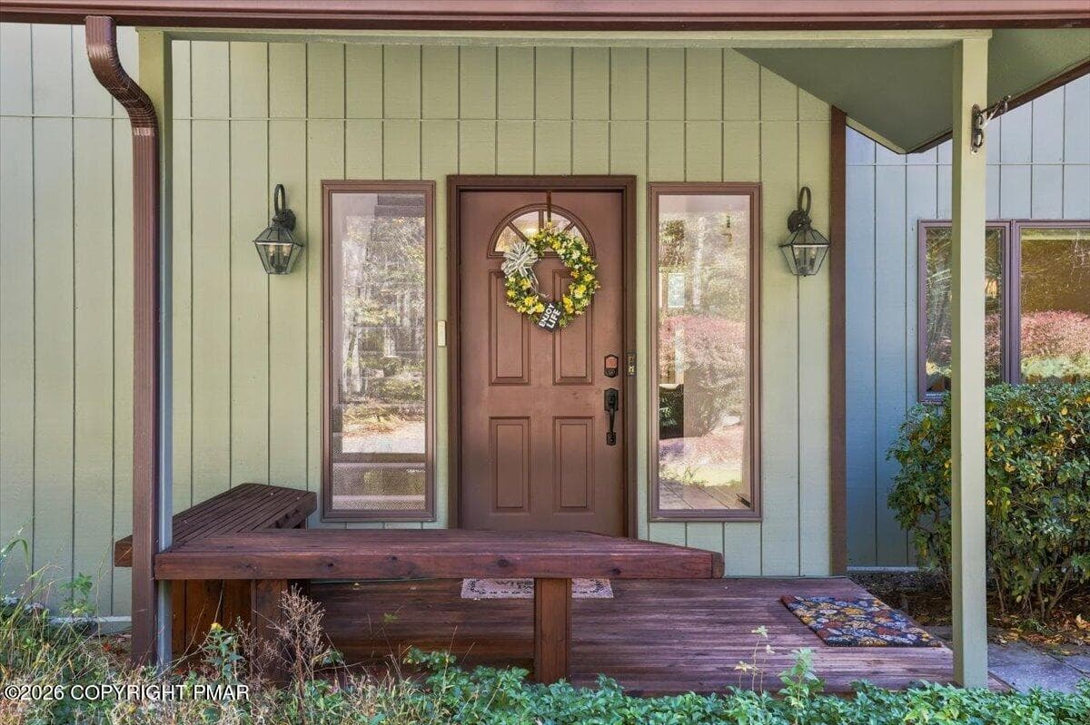 Front porch - 181 Golfers Way, Pocono Pines, PA 18350, Pocono Pines