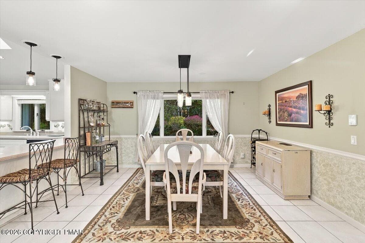 Dining room - 181 Golfers Way, Pocono Pines, PA 18350, Pocono Pines