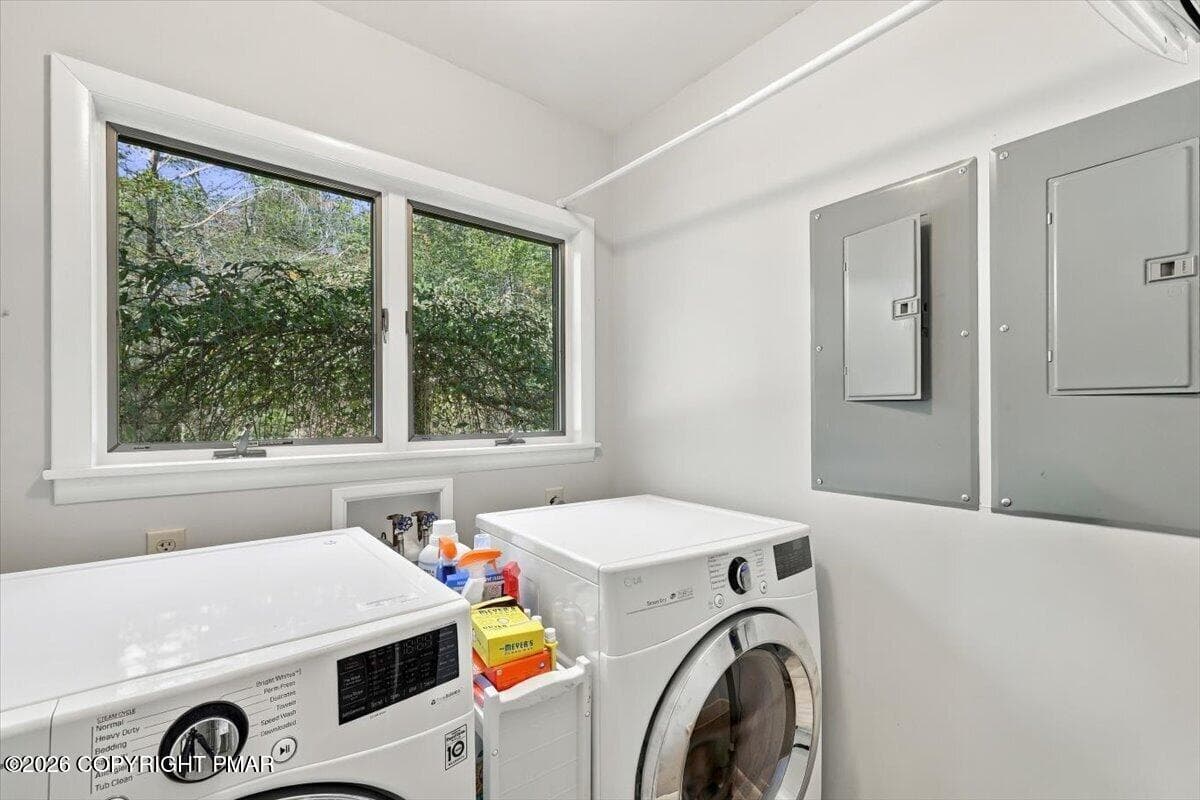 Laundry room - 181 Golfers Way, Pocono Pines, PA 18350, Pocono Pines