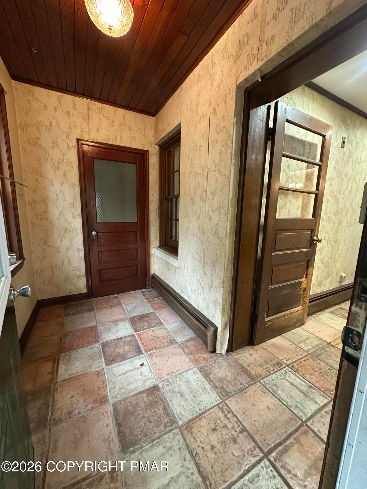 Entry - 701 State Road, Barnesville, PA 18214, Barnesville