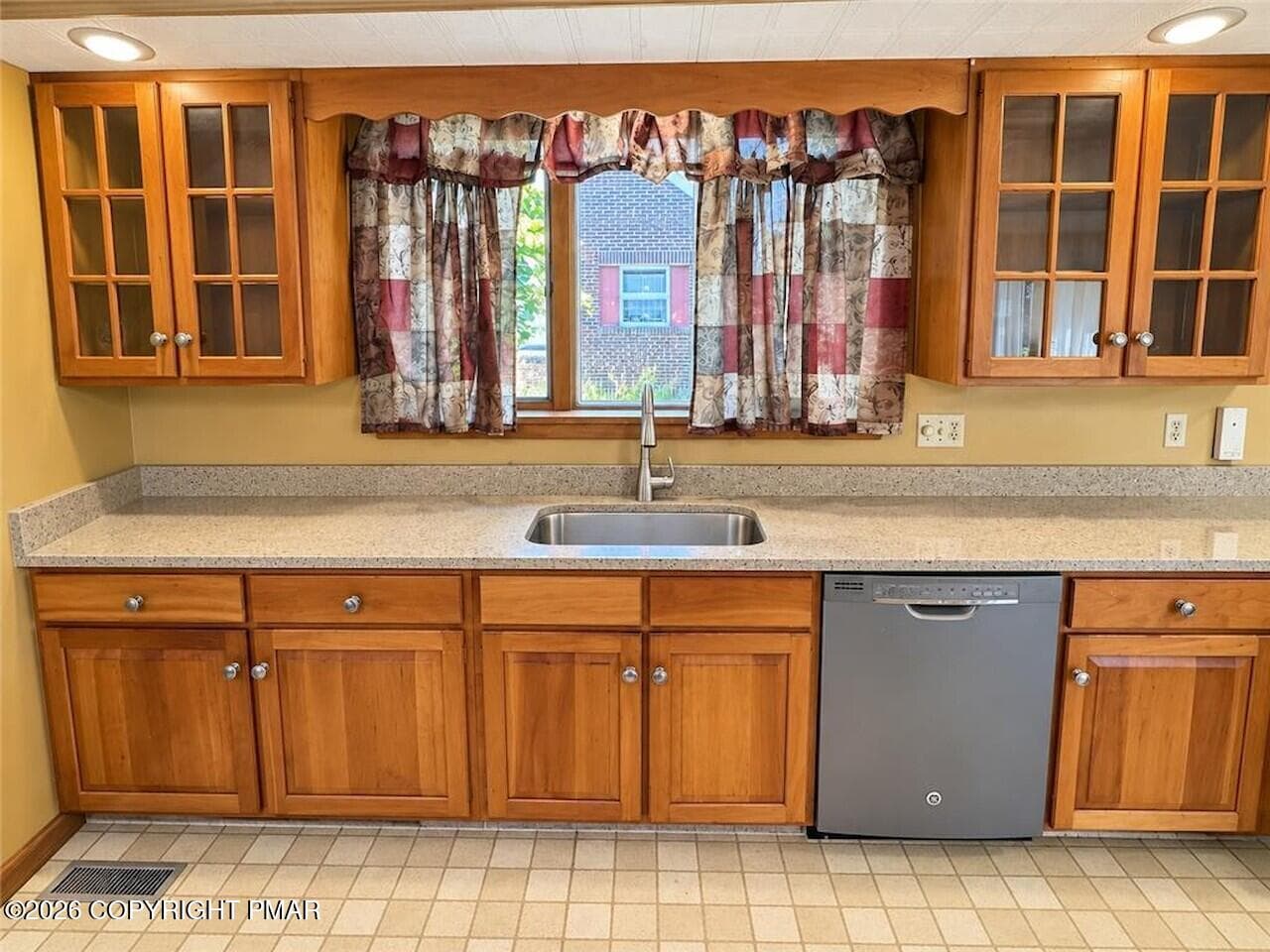 197_785221_08 - 251 N 11th Street, Lehighton, PA 18235, Lehighton