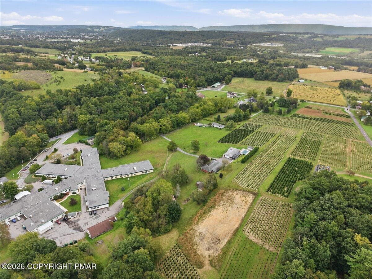 74-069_dji_fly_20260928_142046_0121_1790 - 183 Hemlock Drive, Lehighton, PA 18235, Lehighton