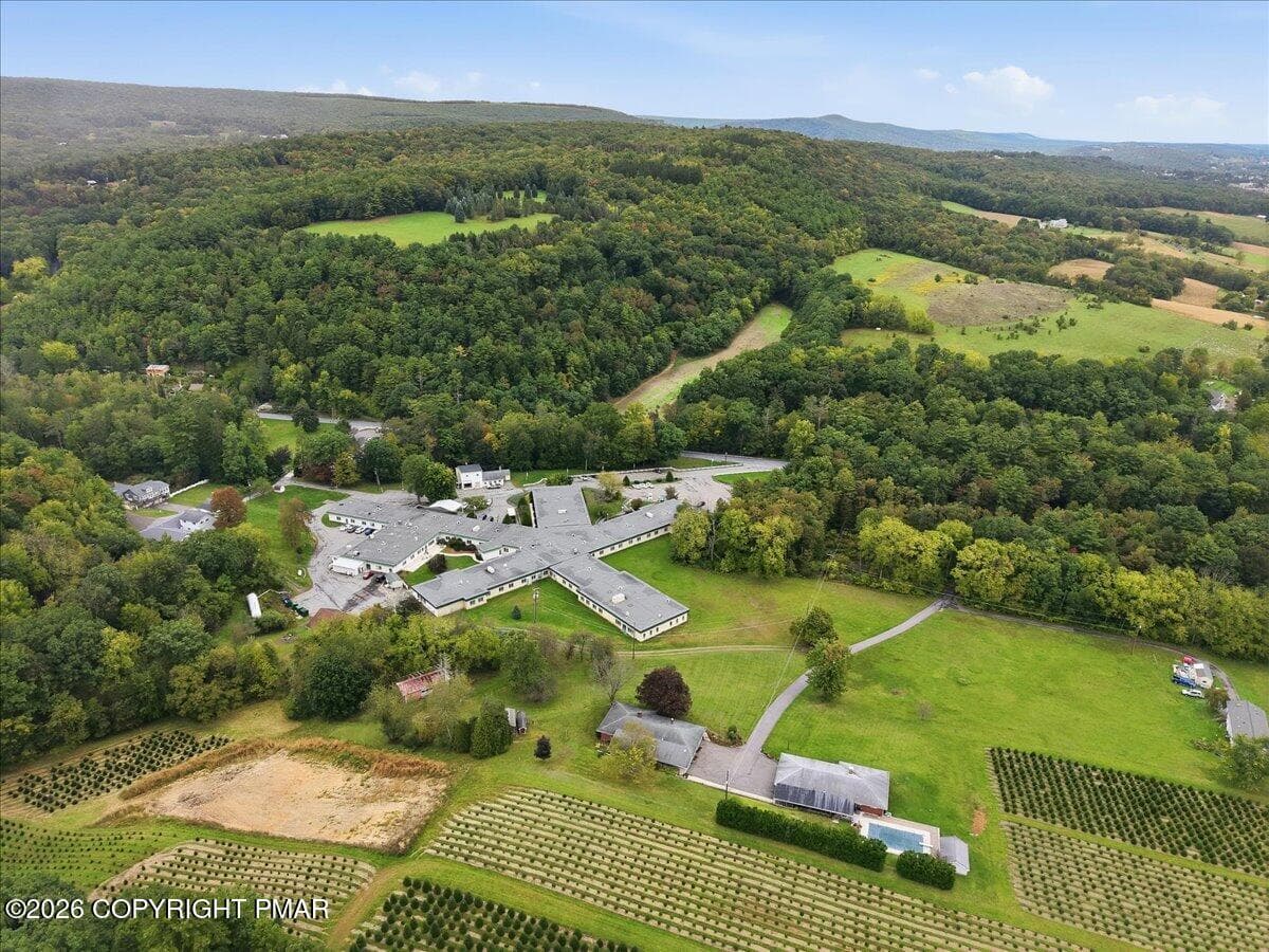 75-070_dji_fly_20260928_142104_0122_1790 - 183 Hemlock Drive, Lehighton, PA 18235, Lehighton