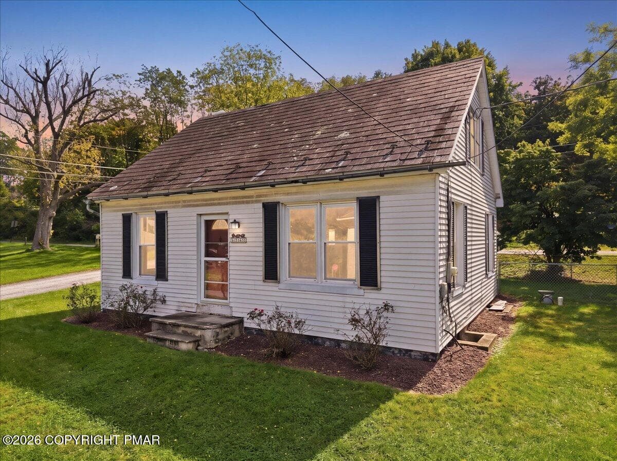 02-3744_Redbud_Dr_001 - 3744 Redbud Drive, Northampton, PA 18067, Northampton