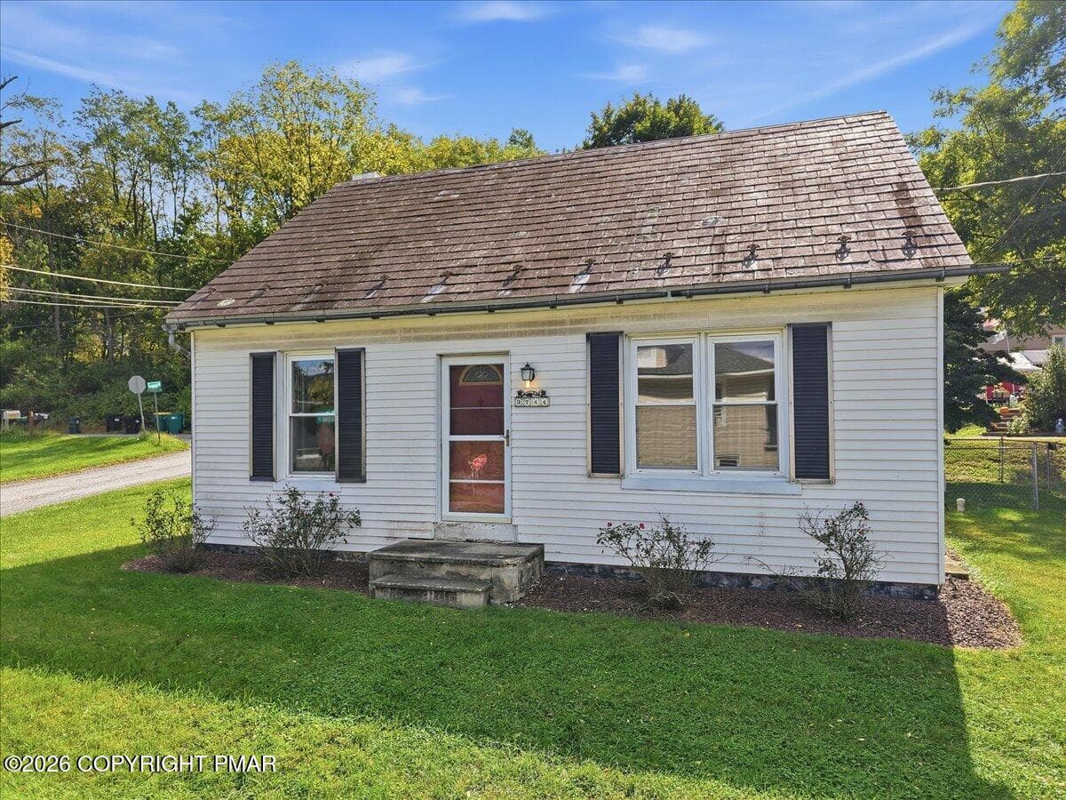 04-040_dji_fly_20261005_124636_0292_1791 - 3744 Redbud Drive, Northampton, PA 18067, Northampton