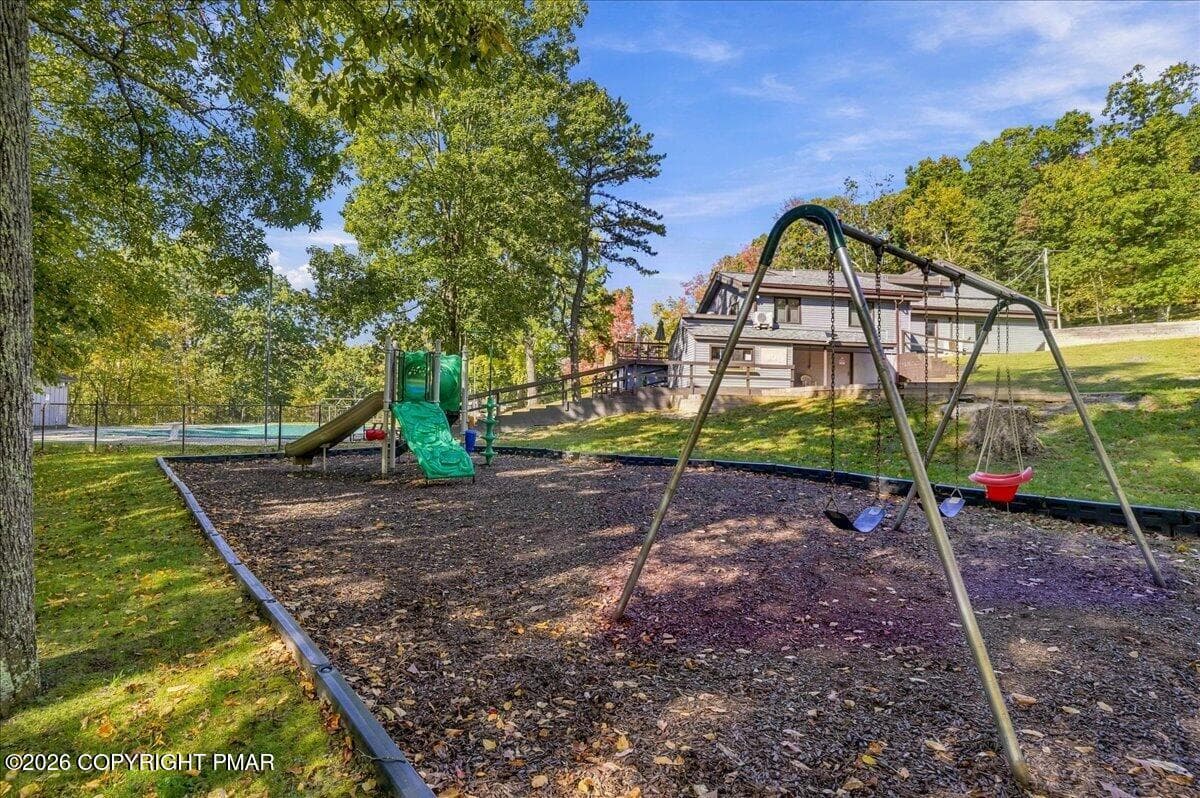 Community Playground 2 - 195 Mallard Lane, Bushkill, PA 18324, Bushkill
