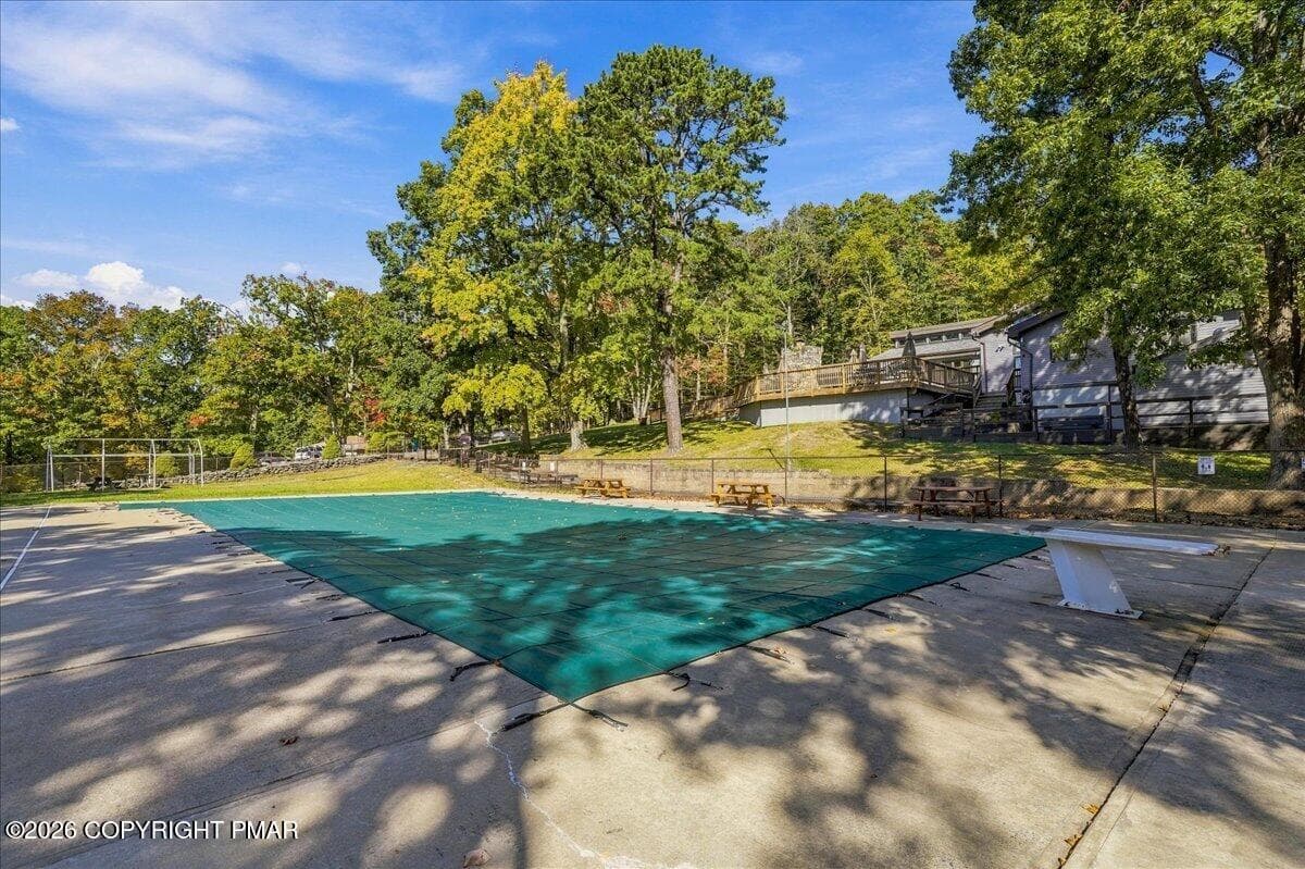 Community Pool - 195 Mallard Lane, Bushkill, PA 18324, Bushkill