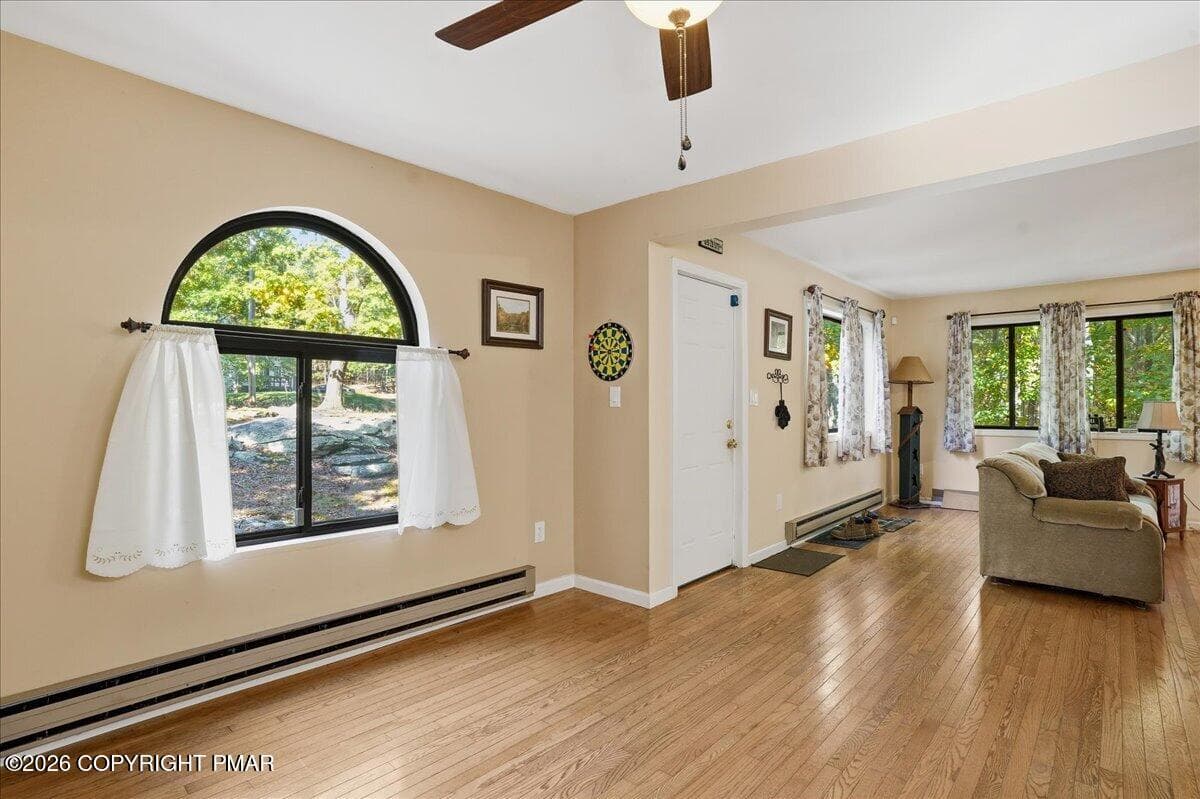 Dining Area to Living Room - 195 Mallard Lane, Bushkill, PA 18324, Bushkill