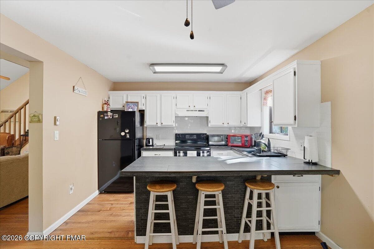 Kitchen Area - 195 Mallard Lane, Bushkill, PA 18324, Bushkill