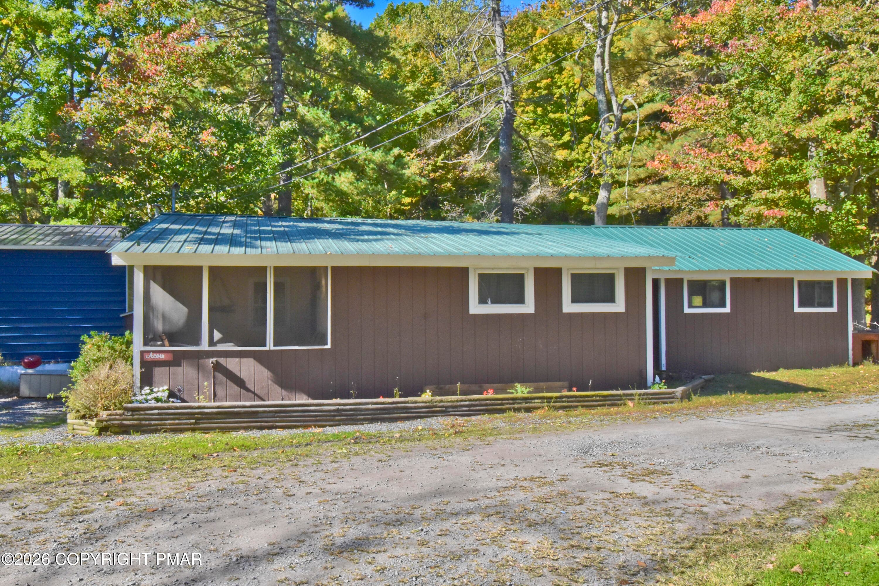 1 Acorn - 107 Martin Lane, Tafton, PA 18464