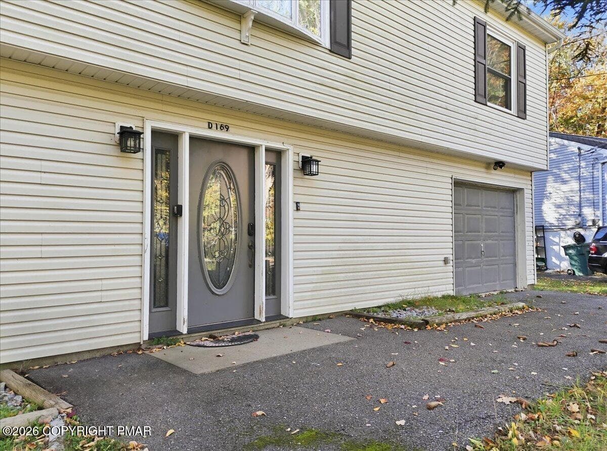 07-4587_Briarcliff_Terrace_007 - 4587 Briarcliff Terrace, Tobyhanna, PA 18466, Tobyhanna