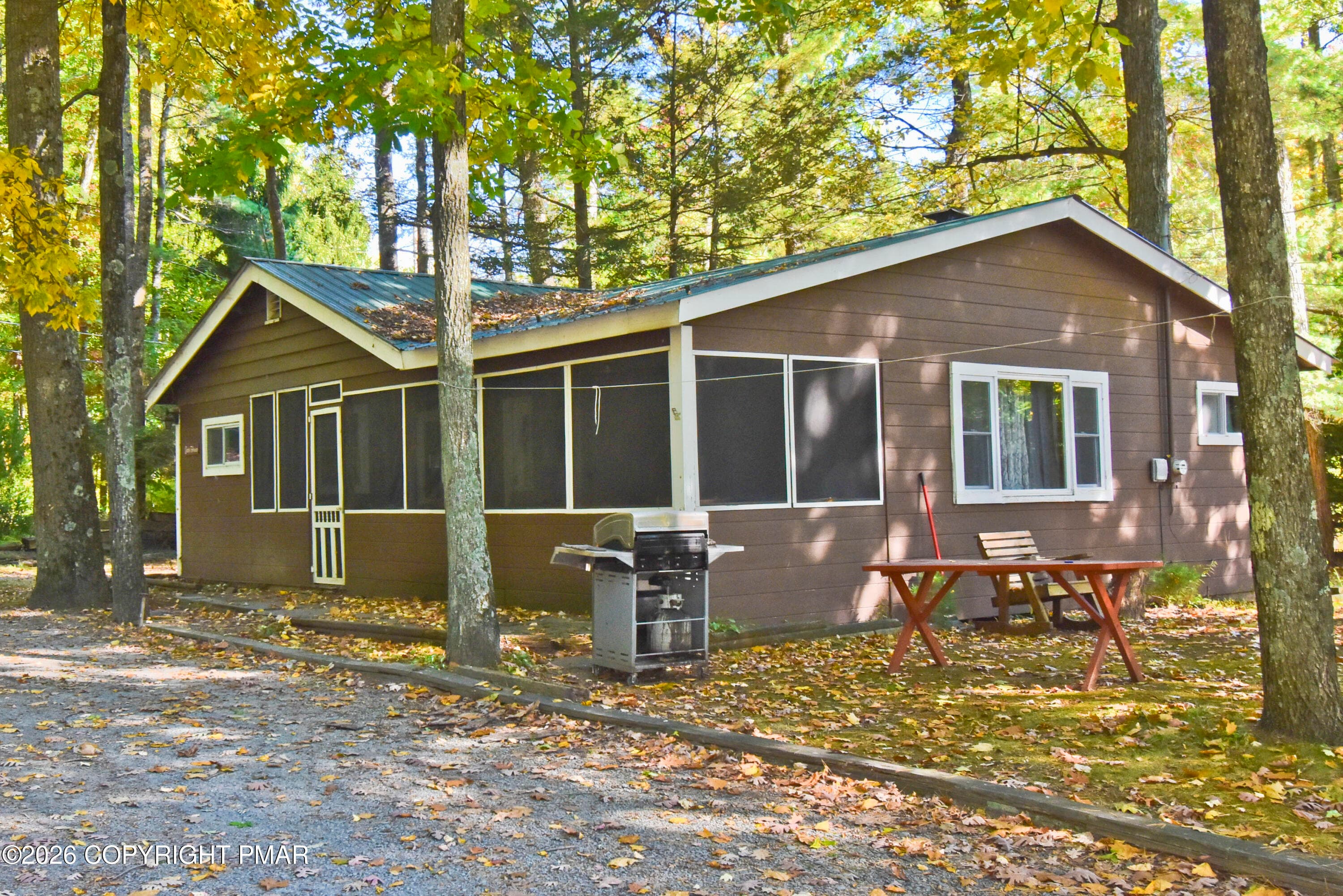 1 Gate House - 107 Martin Lane, Tafton, PA 18464
