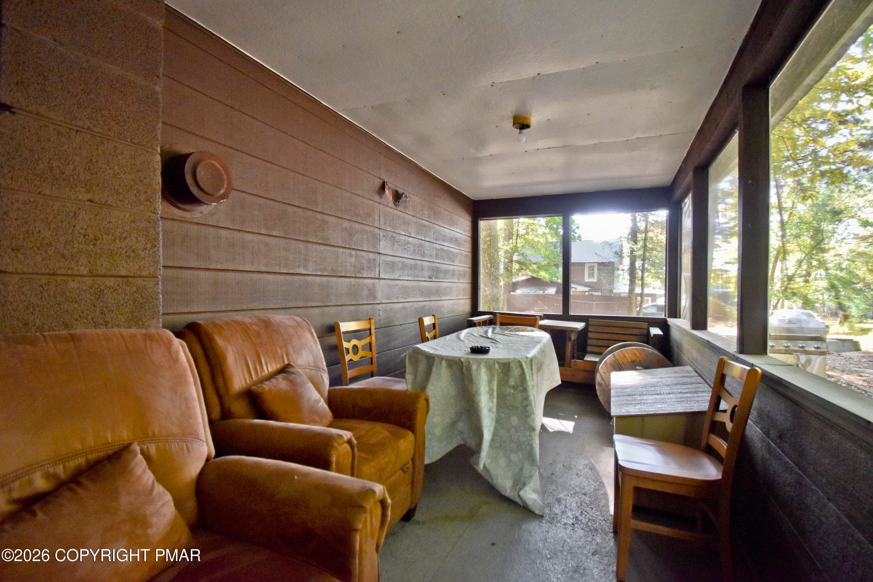 8 Gate House Screen Porch (1) - 107 Martin Lane, Tafton, PA 18464
