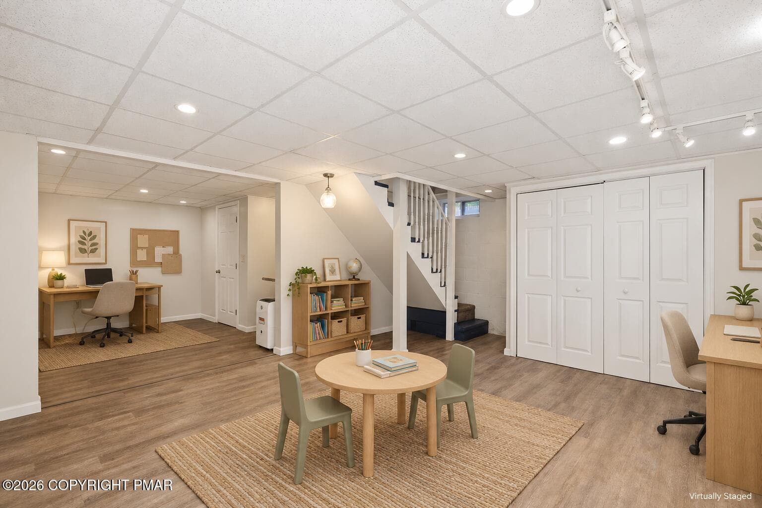 Warm neutral homeschool office staging - 105 Periwinkle Lane, Stroudsburg, PA 18360, Stroudsburg
