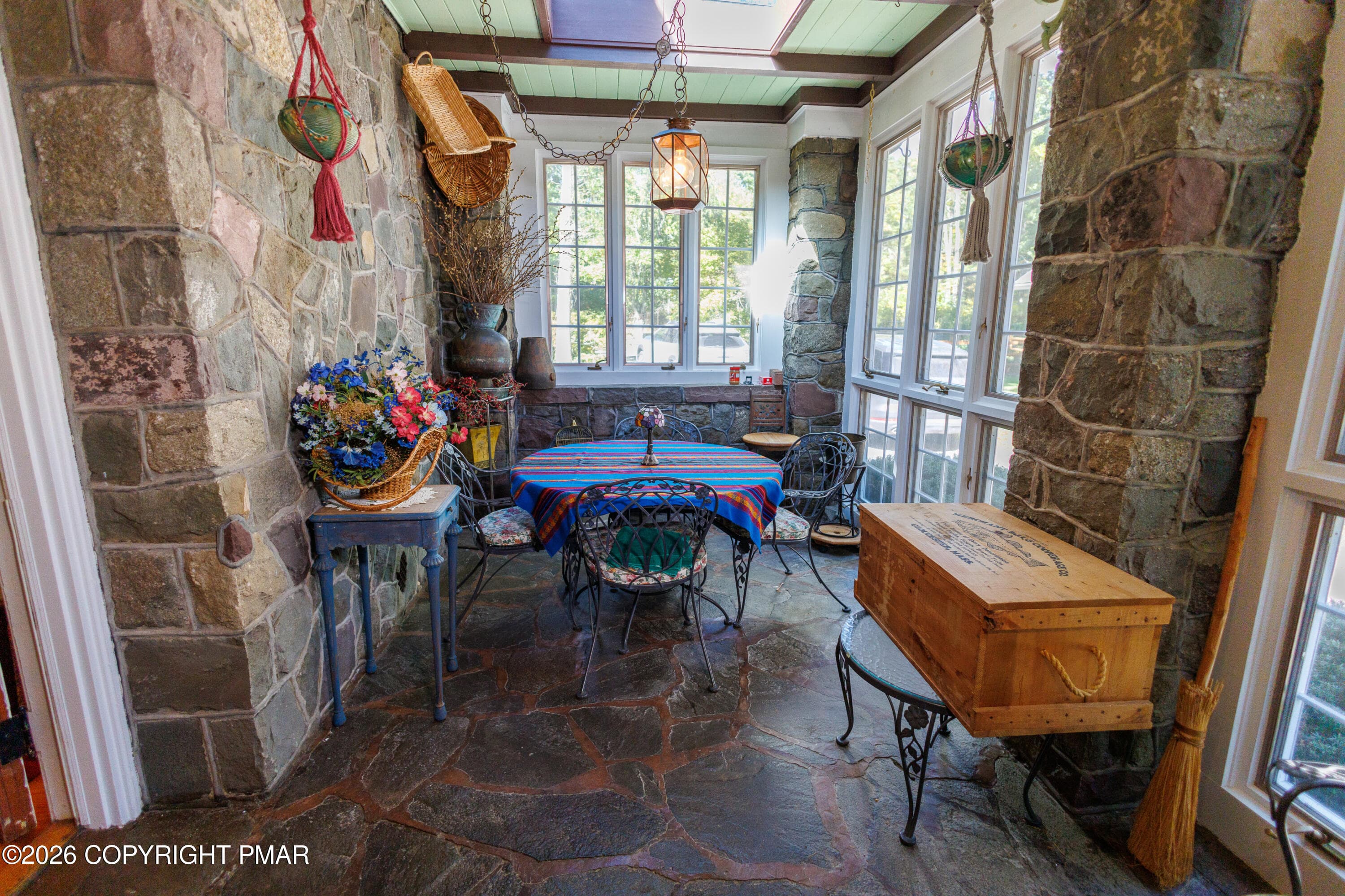 163 Goose Pond Rd-Canadensis, PA, United - 163 Goose Pond Road, Skytop, PA 18357, Skytop