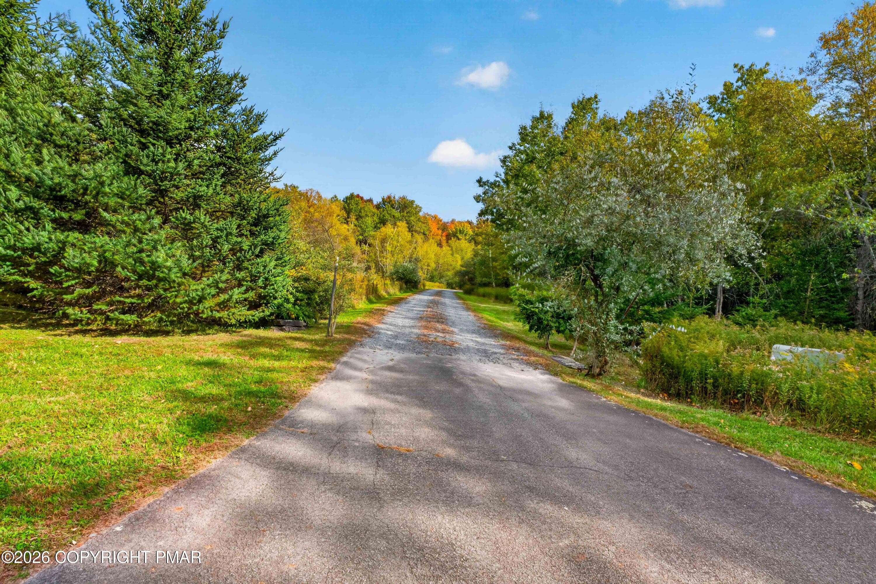 163B Hilltop Road, Newfoundland, PA-01 ( - 163B Hilltop Road, Newfoundland, PA 18445, Newfoundland